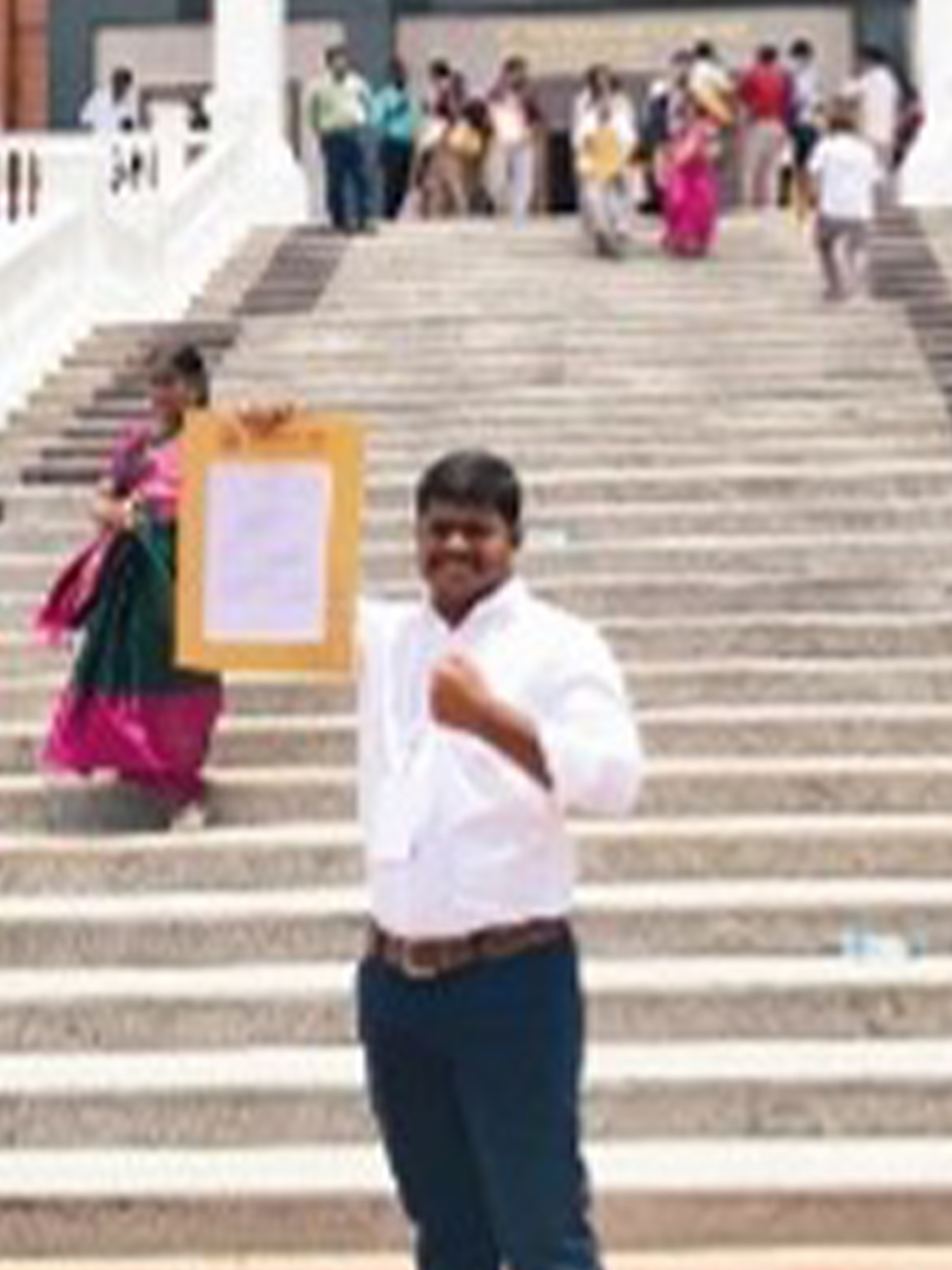 VENKATESAN . M